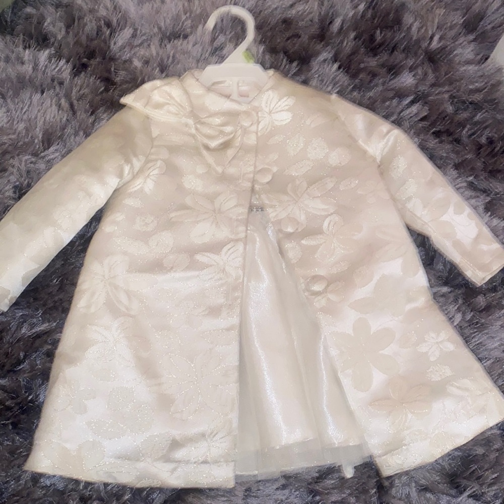 White and silver toodler dress